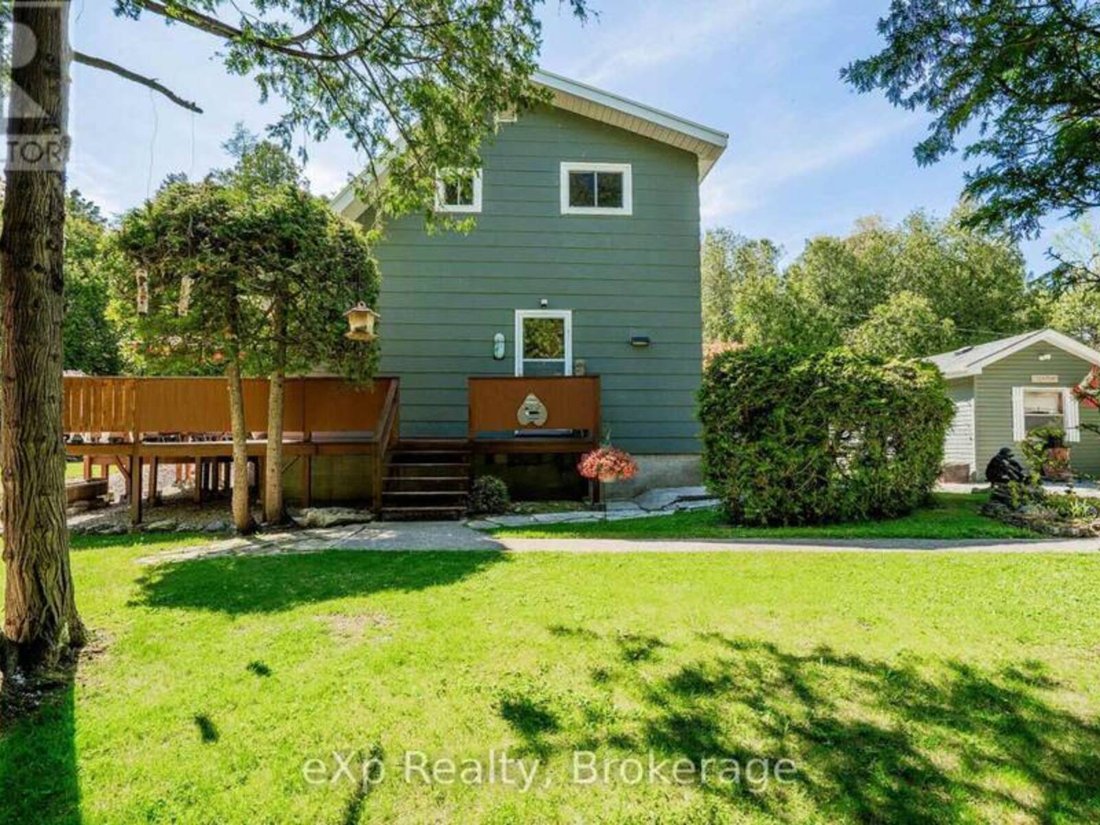245 WHISKEY HARBOUR ROAD, Georgian Bluffs, Ontario N0H 2T0