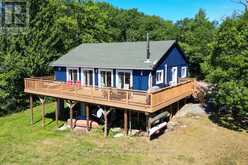 2974 ISLAND 1040 | Honey Harbour Ontario | Slide Image Two