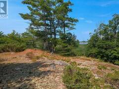 180 PRISQUE ROAD Honey Harbour Ontario, P0E 1E0