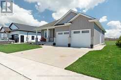 714 GLORIA STREET | North Huron Ontario | Slide Image Two