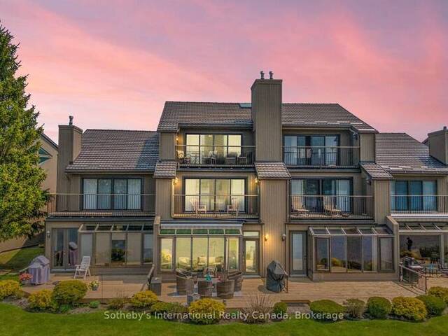 10 - 8 BECK BOULEVARD Penetanguishene Ontario, L9M 1C3 - 2 Bedrooms Waterfront Condo For Sale