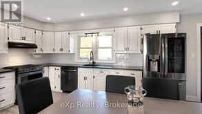 408 MCNAB STREET | Walkerton Ontario | Slide Image Nine