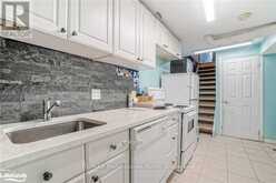 214 GERRARD STREET E | Toronto Ontario | Slide Image Thirty-two