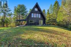 39 GROEGER ROAD | Huntsville Ontario | Slide Image Three
