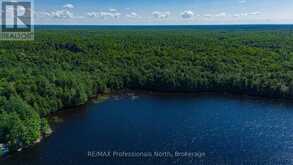 4 STONE GATE LANE | Bracebridge Ontario | Slide Image Ten