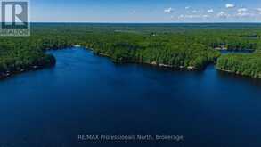 4 STONE GATE LANE | Bracebridge Ontario | Slide Image One