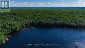 4 STONE GATE LANE | Bracebridge Ontario | Slide Image Nine