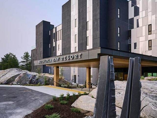 410 - 120 CARRICK TRAIL Gravenhurst Ontario, P1P 0B6 - 1 Bedroom Waterfront Condo For Sale