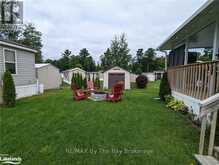 16 KENORA TRAIL | Wasaga Beach Ontario | Slide Image Four