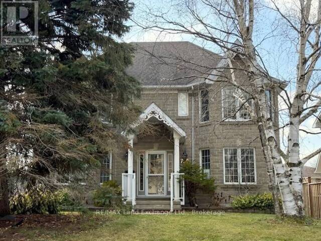 750 MCPHERSON CRESCENT Kincardine Ontario, N2Z 1M4 - 4 Bedrooms Home For Sale