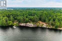 390 ISLAND 360 ISLAND | Port Severn Ontario | Slide Image Eight