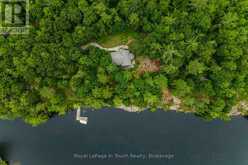 390 ISLAND 360 ISLAND | Port Severn Ontario | Slide Image Nine