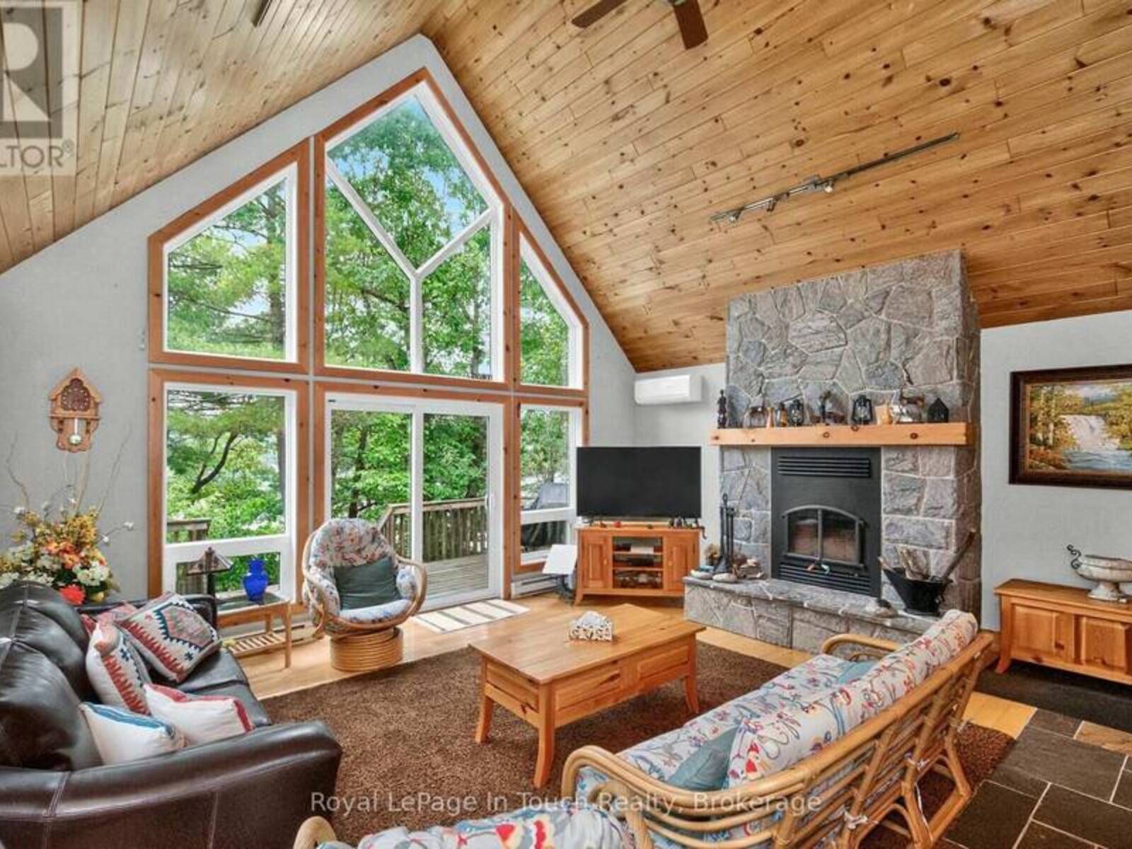 390 ISLAND 360 ISLAND, Port Severn, Ontario L0K 1S0