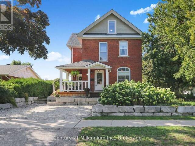 439 BIRCH STREET Collingwood Ontario, L9Y 2W4 - 4 Bedrooms Home For Sale