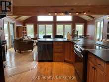 19 VALLEY DRIVE | Parry Sound Ontario | Slide Image Nine