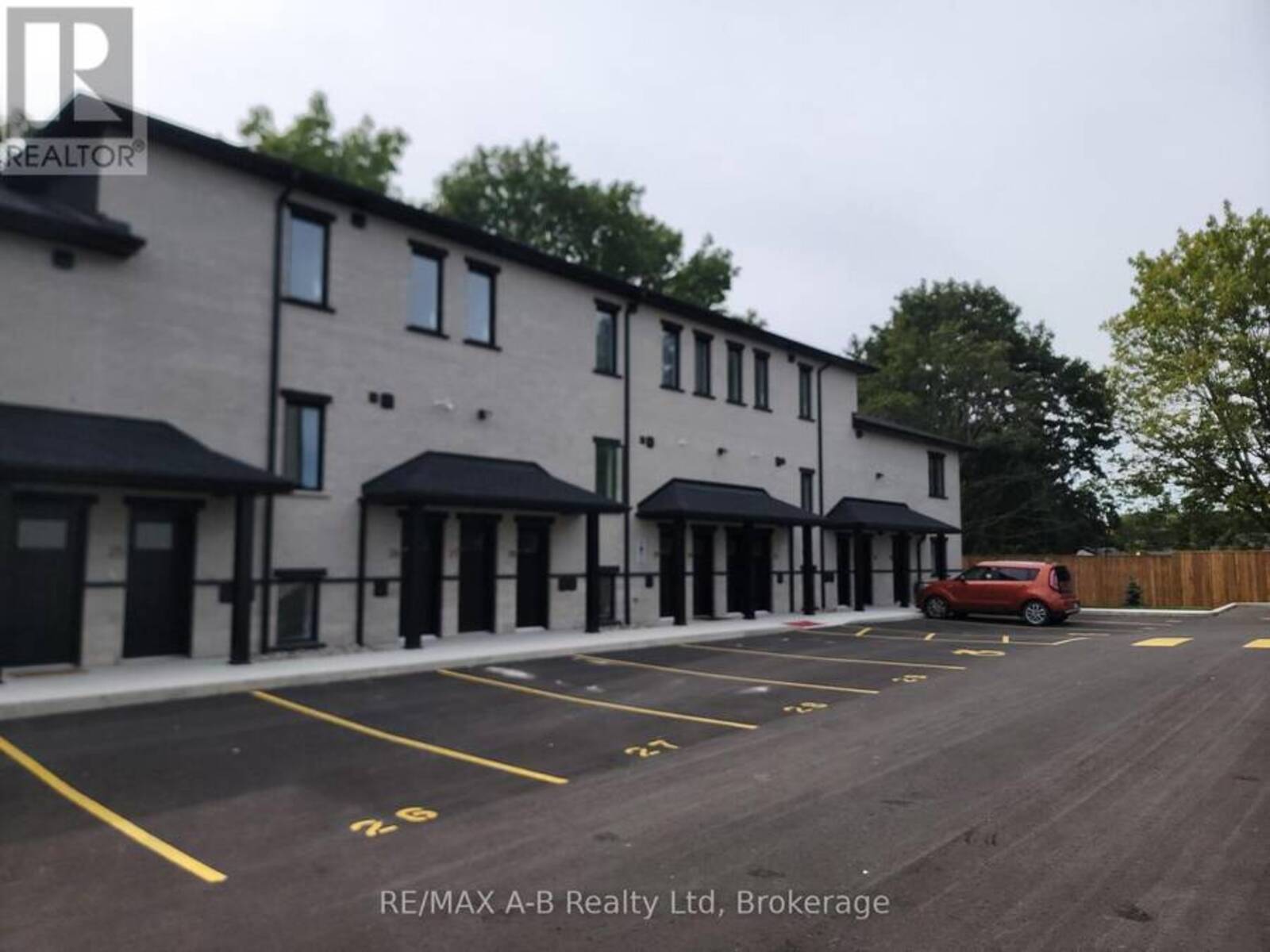 29 - 428 QUEEN STREET W, St. Marys, Ontario N4X 0C8