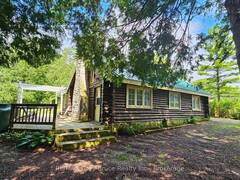 18 STOKES RIVER ROAD Northern Bruce Peninsula Ontario, N0H 2M0