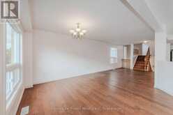 4 DARLING CRESCENT | Guelph Ontario | Slide Image Ten
