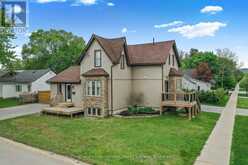 A&B - 218 FIFTH STREET | Collingwood Ontario | Slide Image One