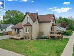 A&B - 218 FIFTH STREET Collingwood Ontario, L9Y 1X6
