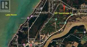 357 TYENDINAGA DRIVE | Southampton Ontario | Slide Image Four