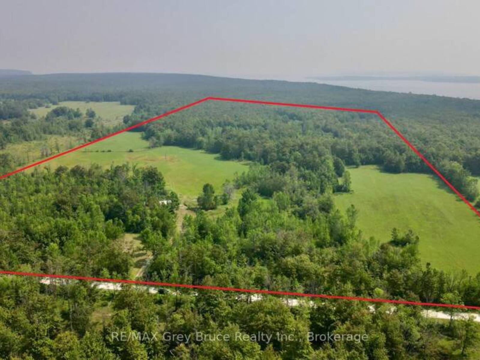 61 CRAWFORD DRIVE, Georgian Bluffs, Ontario N0H 2T0