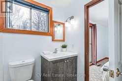 141 KANDAHAR LANE | The Blue Mountains Ontario | Slide Image Sixteen
