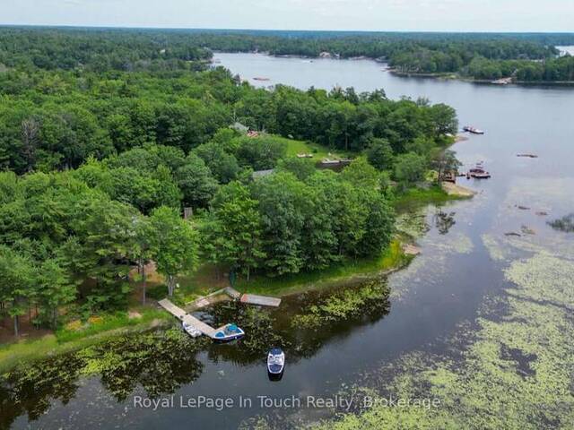 3098 ISLAND 1040 Honey Harbour Ontario, P0E 1E0 - 4 Bedrooms Waterfront Home For sale