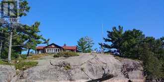 1 CASH ISLAND D328 ISLAND | Parry Sound Ontario | Slide Image One