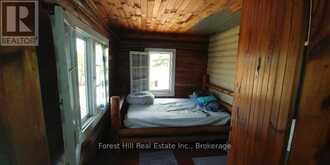 1 CASH ISLAND D328 ISLAND | Parry Sound Ontario | Slide Image Thirteen