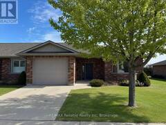 15 BAYFIELD MEWS LANE Bayfield Ontario, N0M 1G0