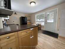 205 FIRST AVENUE | Magnetawan Ontario | Slide Image Fourteen