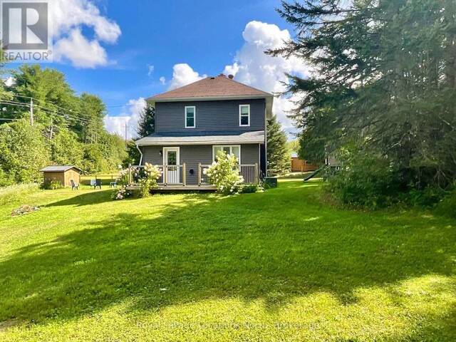 205 FIRST AVENUE Magnetawan Ontario, P0A 1C0 - 4 Bedrooms Home For Sale