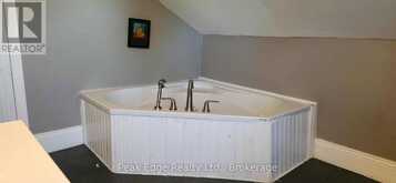 473 CAMPBELL STREET | Lucknow Ontario | Slide Image Thirteen