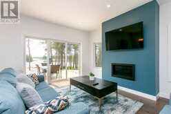 277 EAGLE ROAD | Tobermory Ontario | Slide Image Fifteen