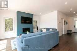 277 EAGLE ROAD | Tobermory Ontario | Slide Image Sixteen
