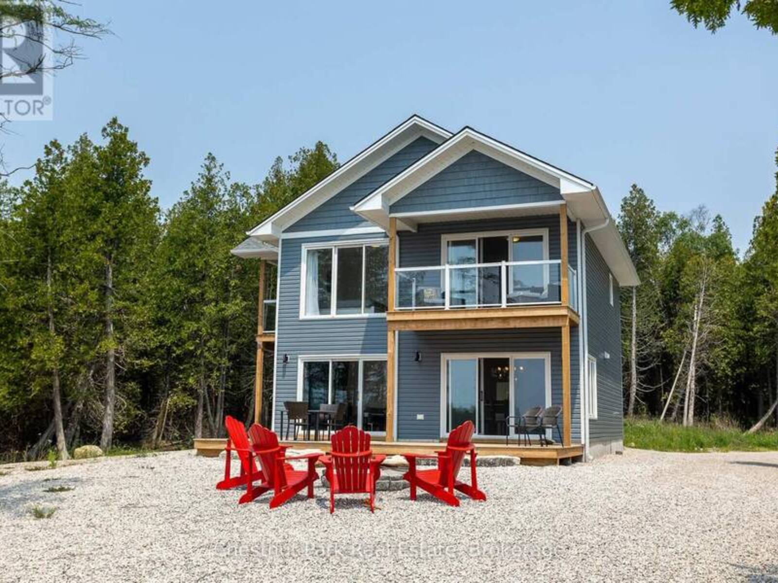 277 EAGLE ROAD, Tobermory, Ontario N0H 2R0