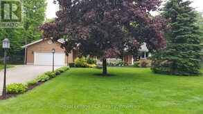 3 WOODLAND COURT | Walkerton Ontario | Slide Image Three