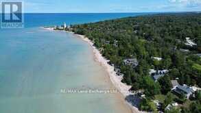 213 HURON ROAD | Kincardine Ontario | Slide Image Thirty-six