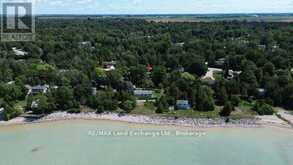 213 HURON ROAD | Kincardine Ontario | Slide Image Thirty-five