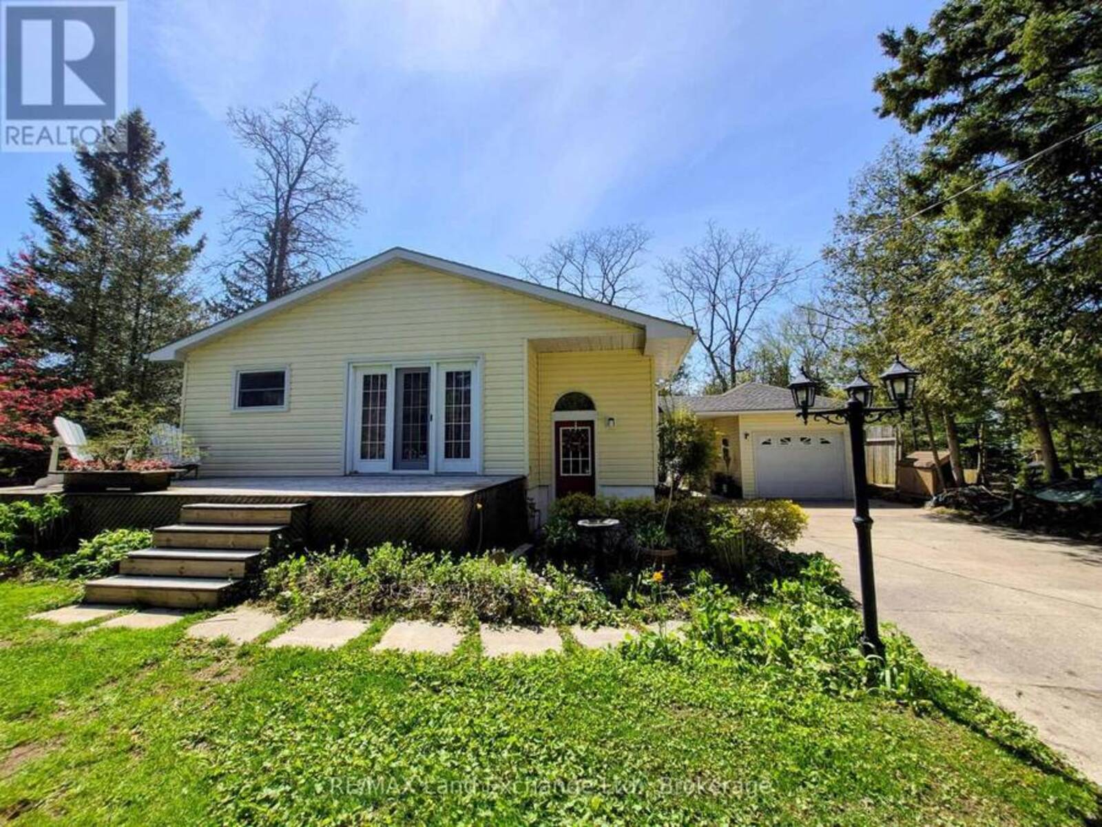 213 HURON ROAD, Kincardine, Ontario N2Z 2X3
