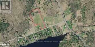 13 LAKESIDE DRIVE | McKellar Ontario | Slide Image Ten