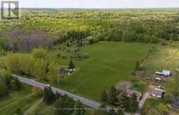 13 LAKESIDE DRIVE | McKellar Ontario | Slide Image One