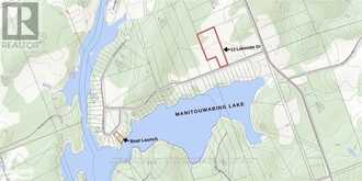 13 LAKESIDE DRIVE | McKellar Ontario | Slide Image Two