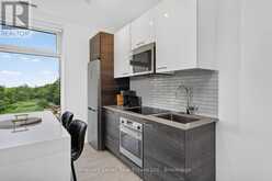 401 - 120 CARRICK TRAIL | Gravenhurst Ontario | Slide Image Fifteen