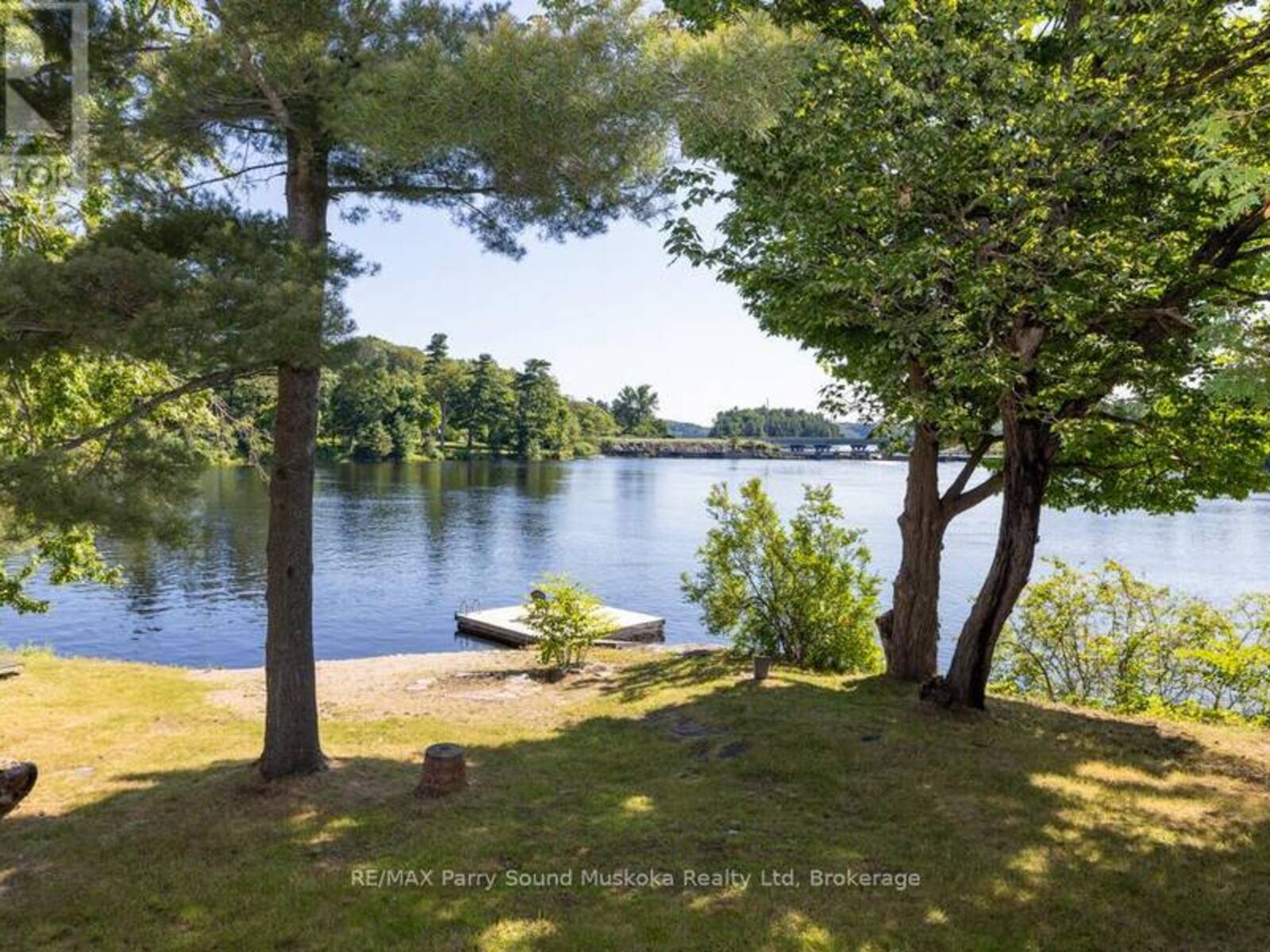 149 WILLIAM STREET, Parry Sound, Ontario P2A 1W3