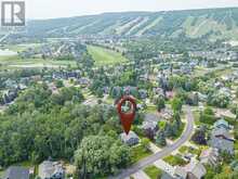 110 LIISA'S LANE | The Blue Mountains Ontario | Slide Image Two