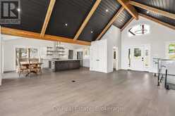 1111 LAKESHORE DRIVE | Gravenhurst Ontario | Slide Image Nine
