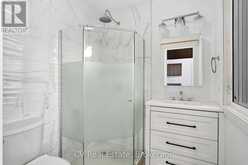 1111 LAKESHORE DRIVE | Gravenhurst Ontario | Slide Image Thirty-one