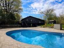 24 BIRCH GROVE DRIVE | Barrie Ontario | Slide Image Two